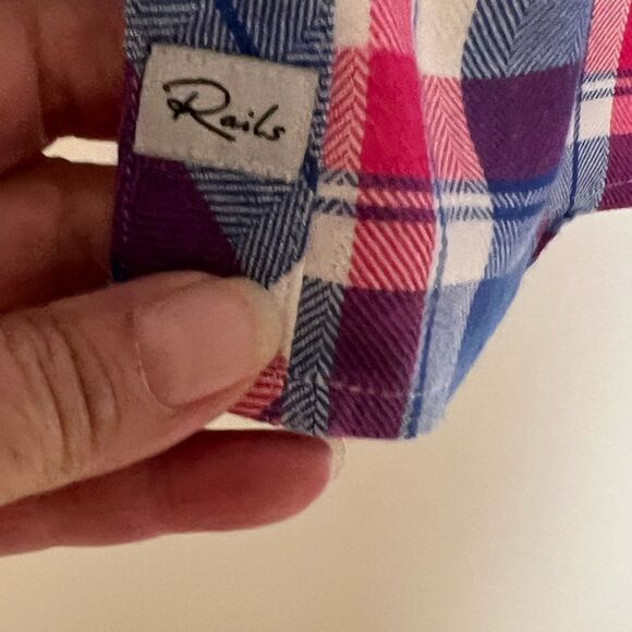 NWOT Rails Dylan Cropped button down top in Marina Flamingo Sz XS - Picture 5 of 5